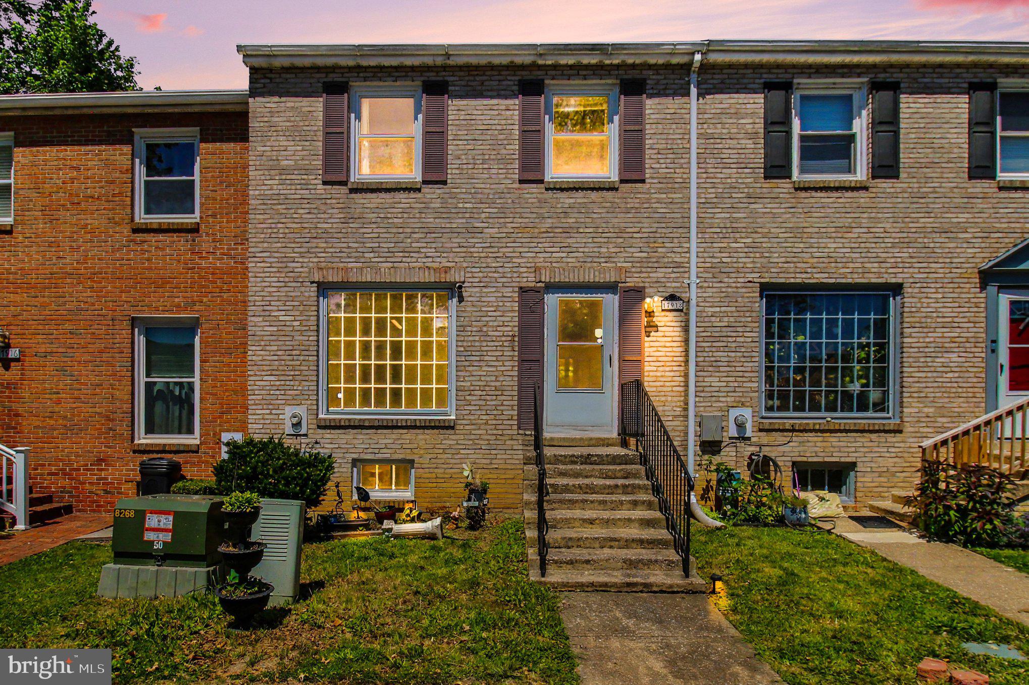 OAK RIDGE - Residential
