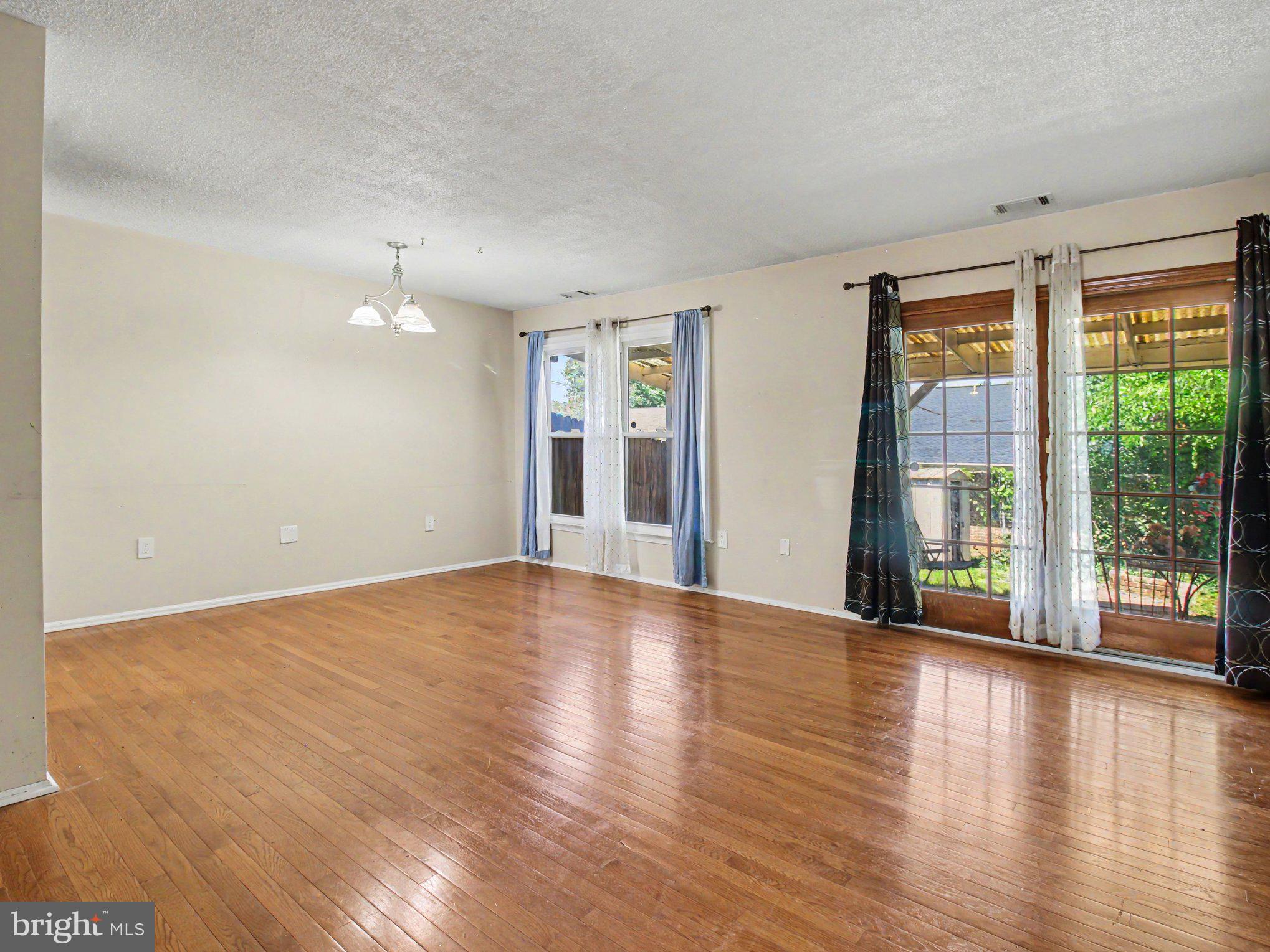 OAK RIDGE - Residential