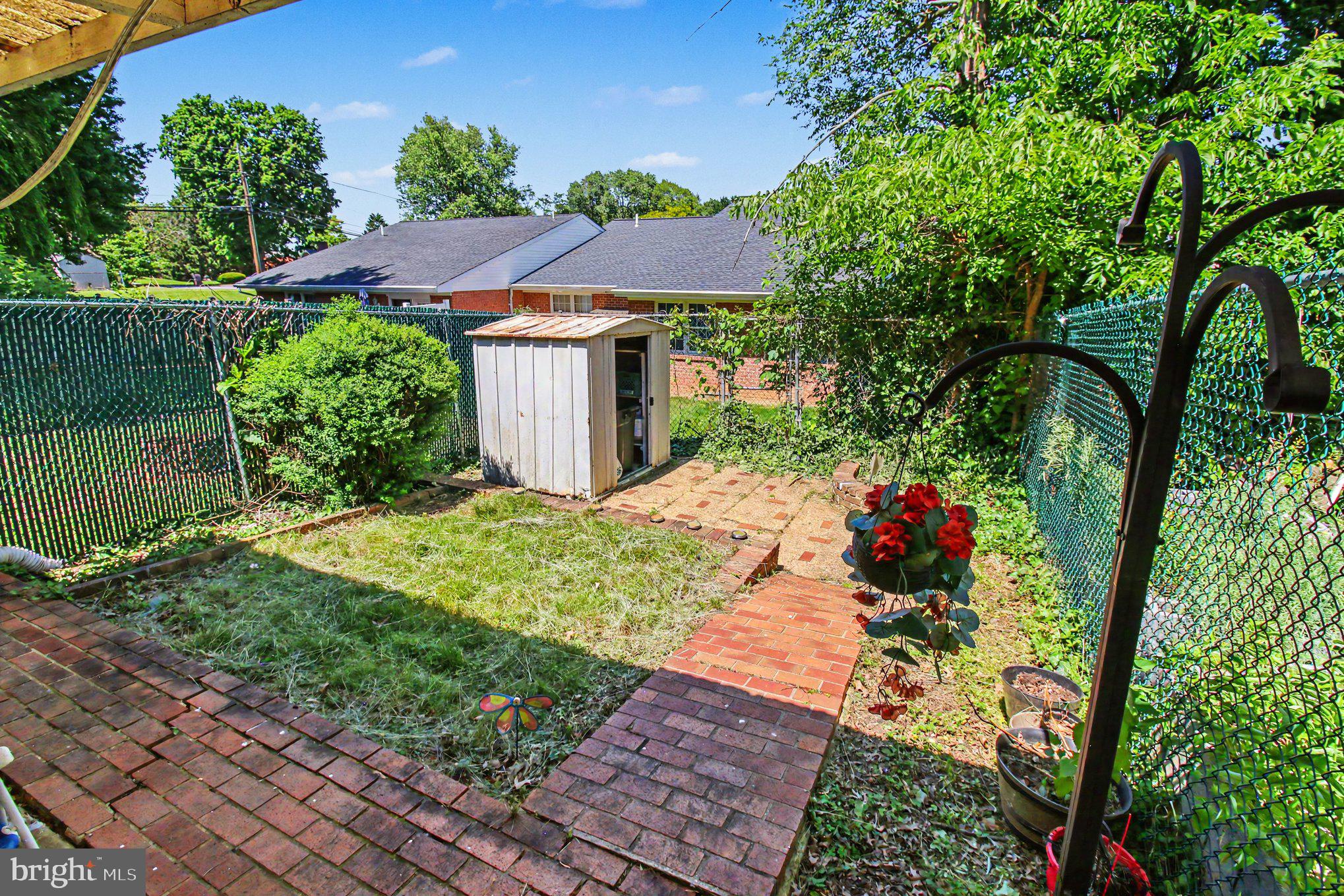 OAK RIDGE - Residential