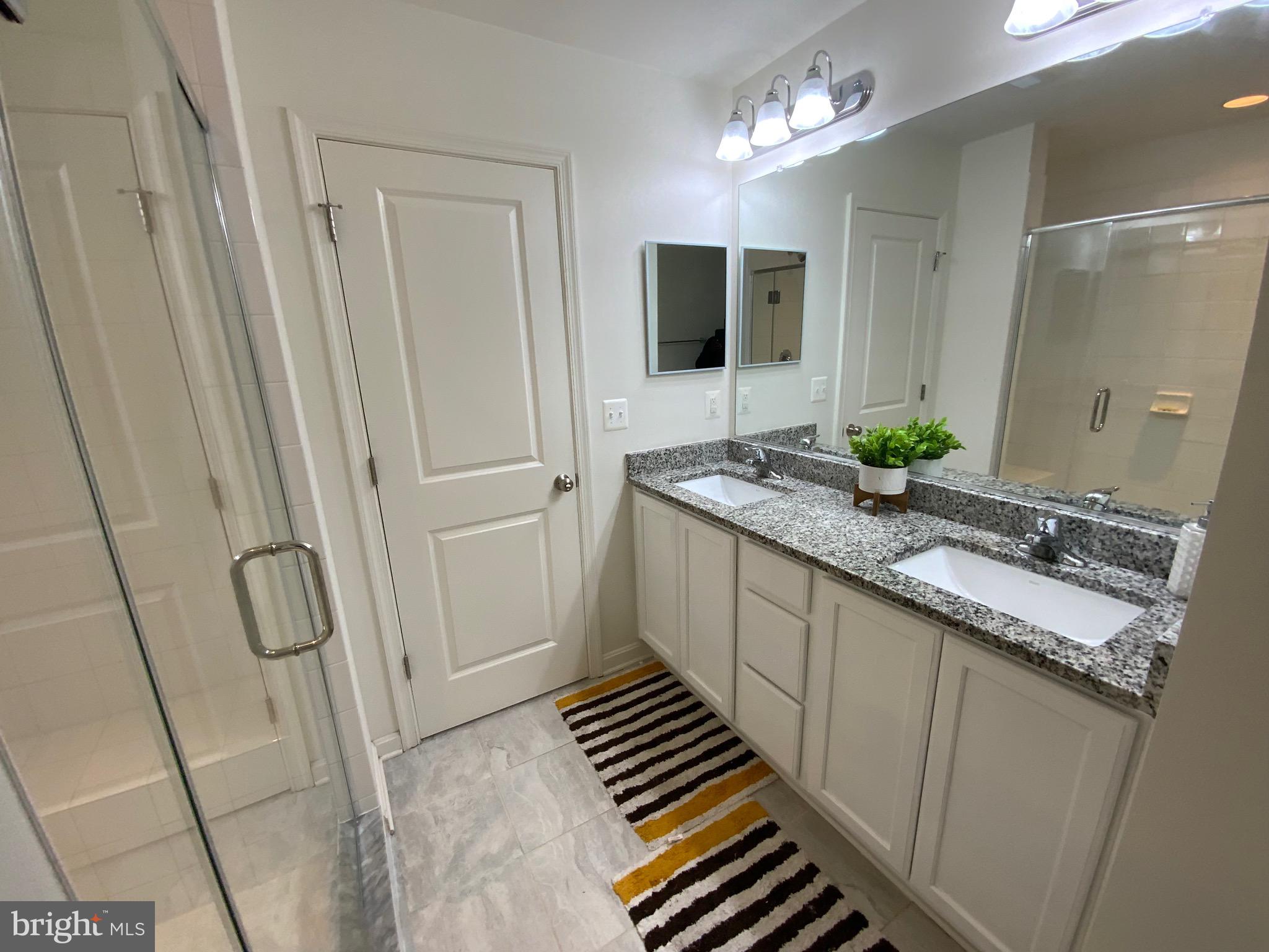 FOREST OAKS - Residential