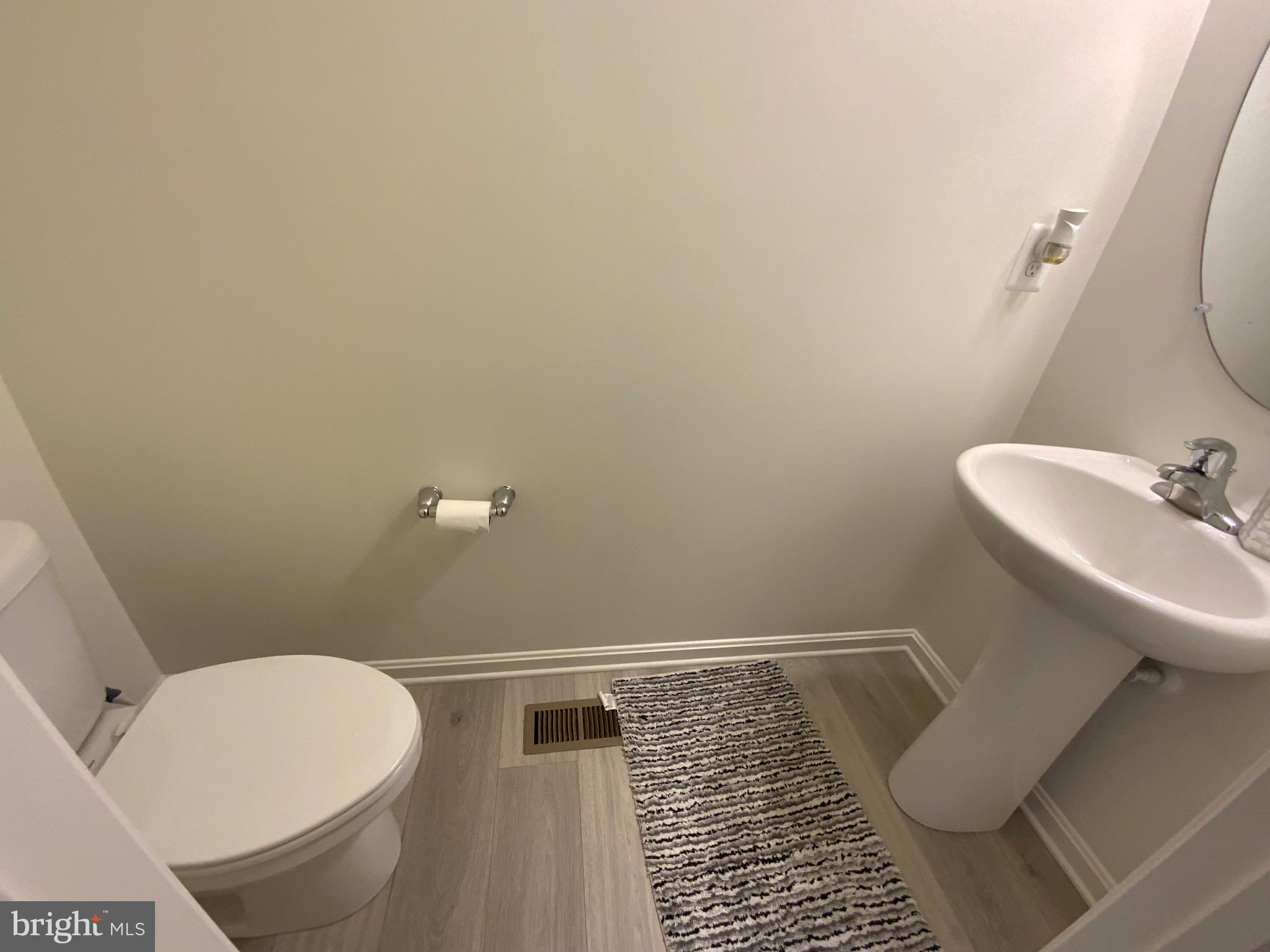 FOREST OAKS - Residential