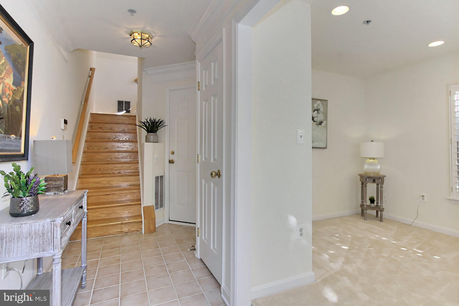 CAMERON STATION - Residential