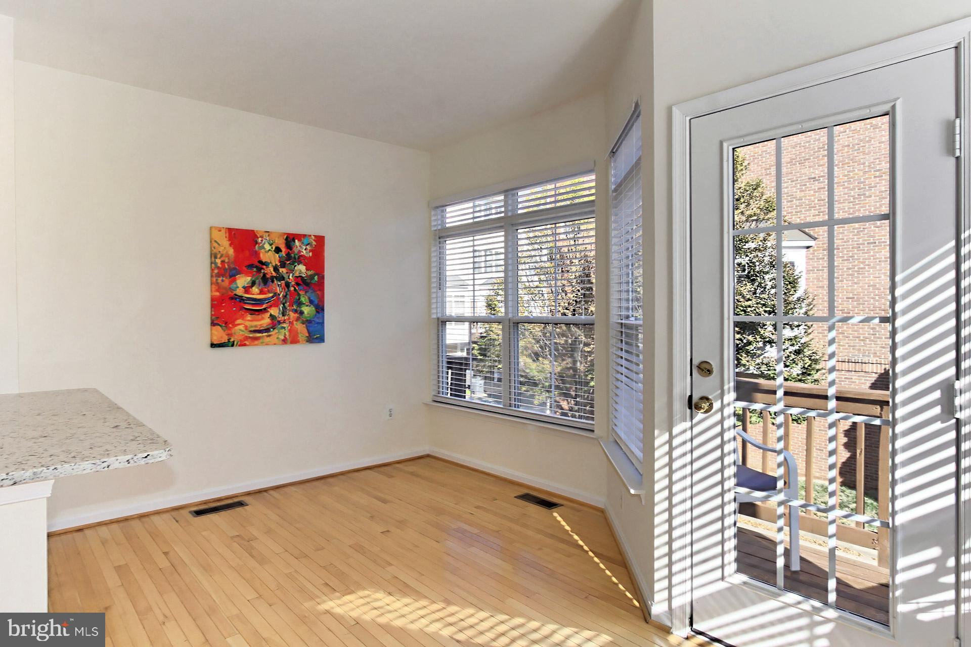 CAMERON STATION - Residential