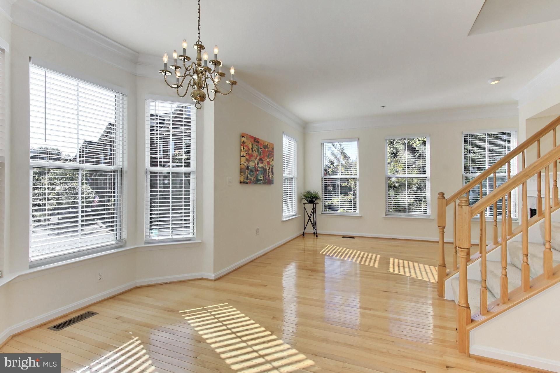 CAMERON STATION - Residential