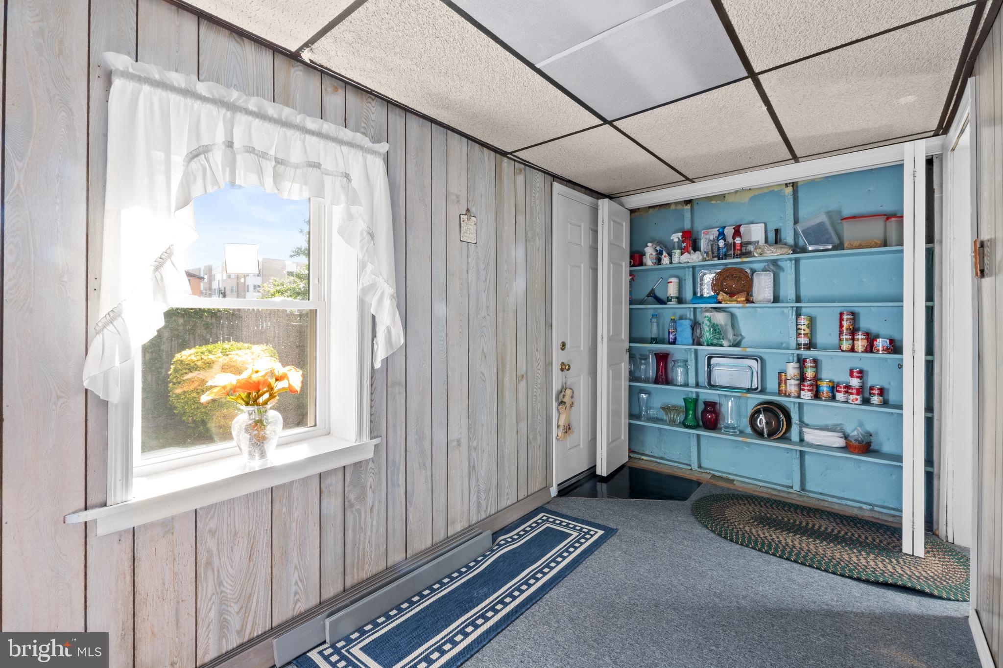 ROXBOROUGH - Residential