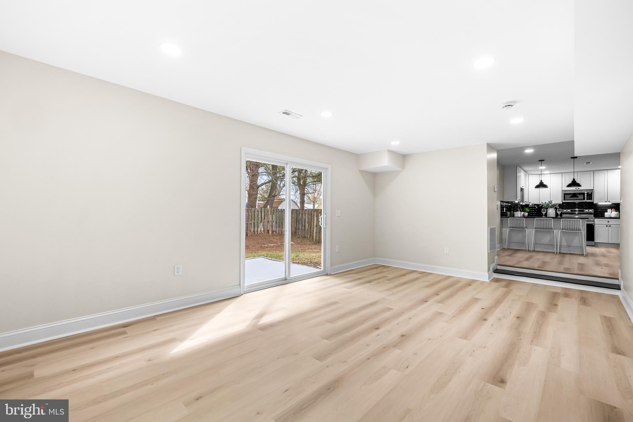 RANDALLSTOWN - Residential