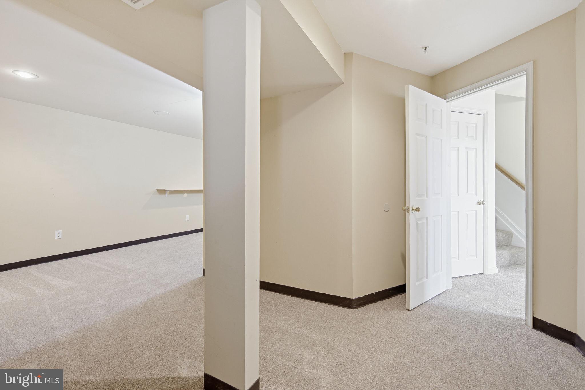 GLENDALE - Residential