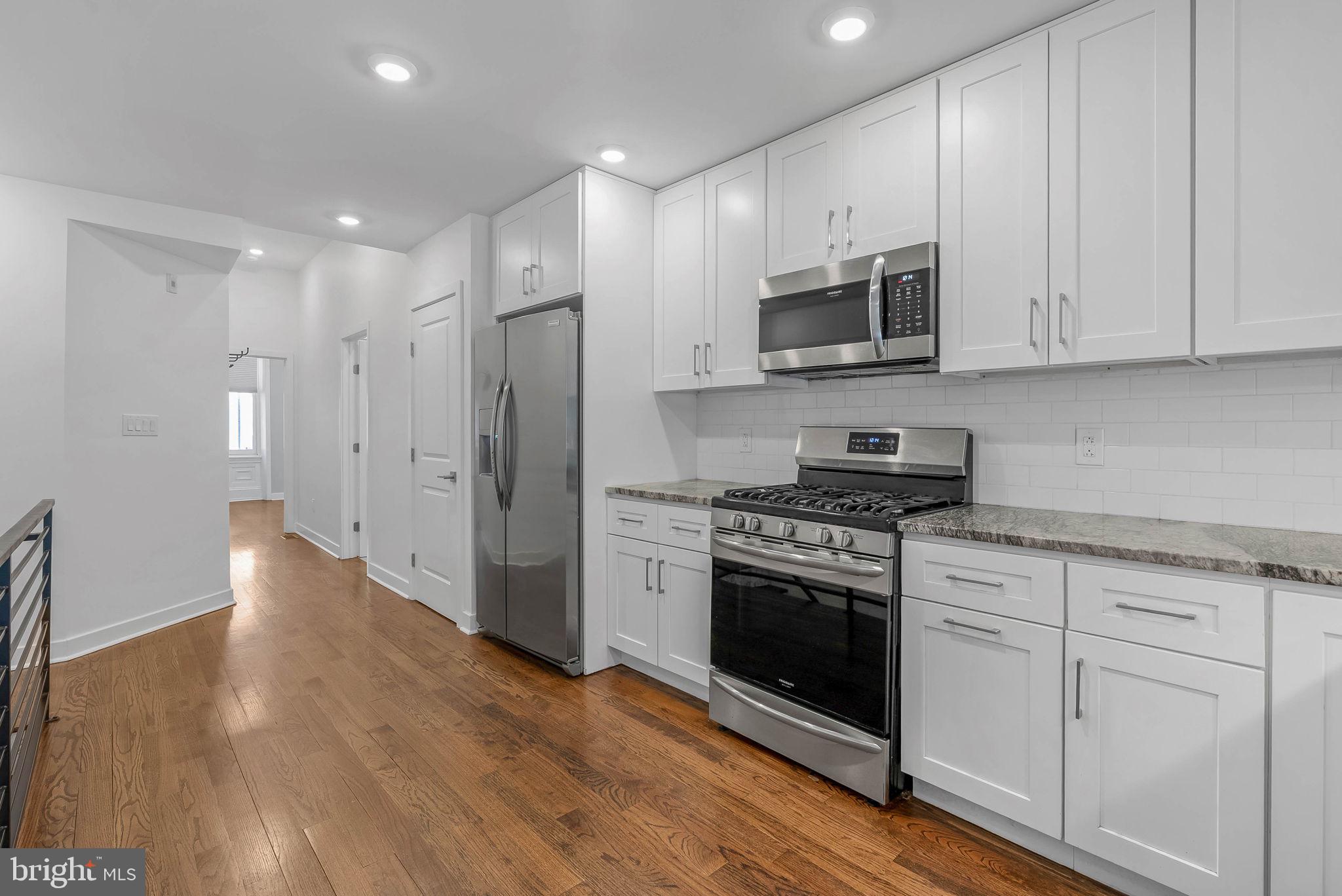 FAIRMOUNT - Residential