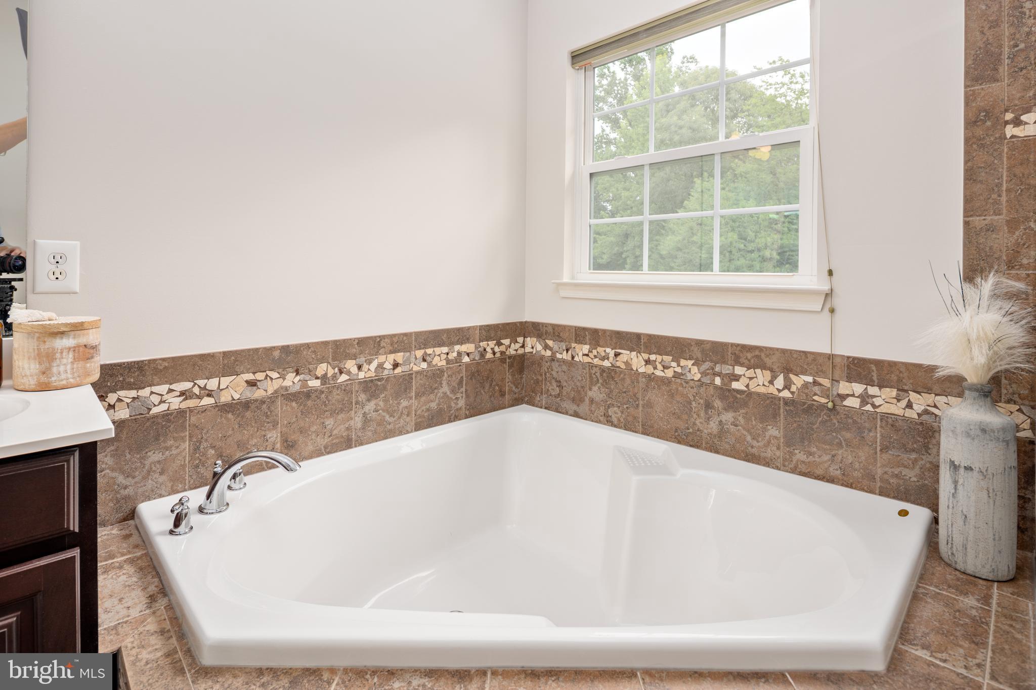 WILLOW WOODS - Residential