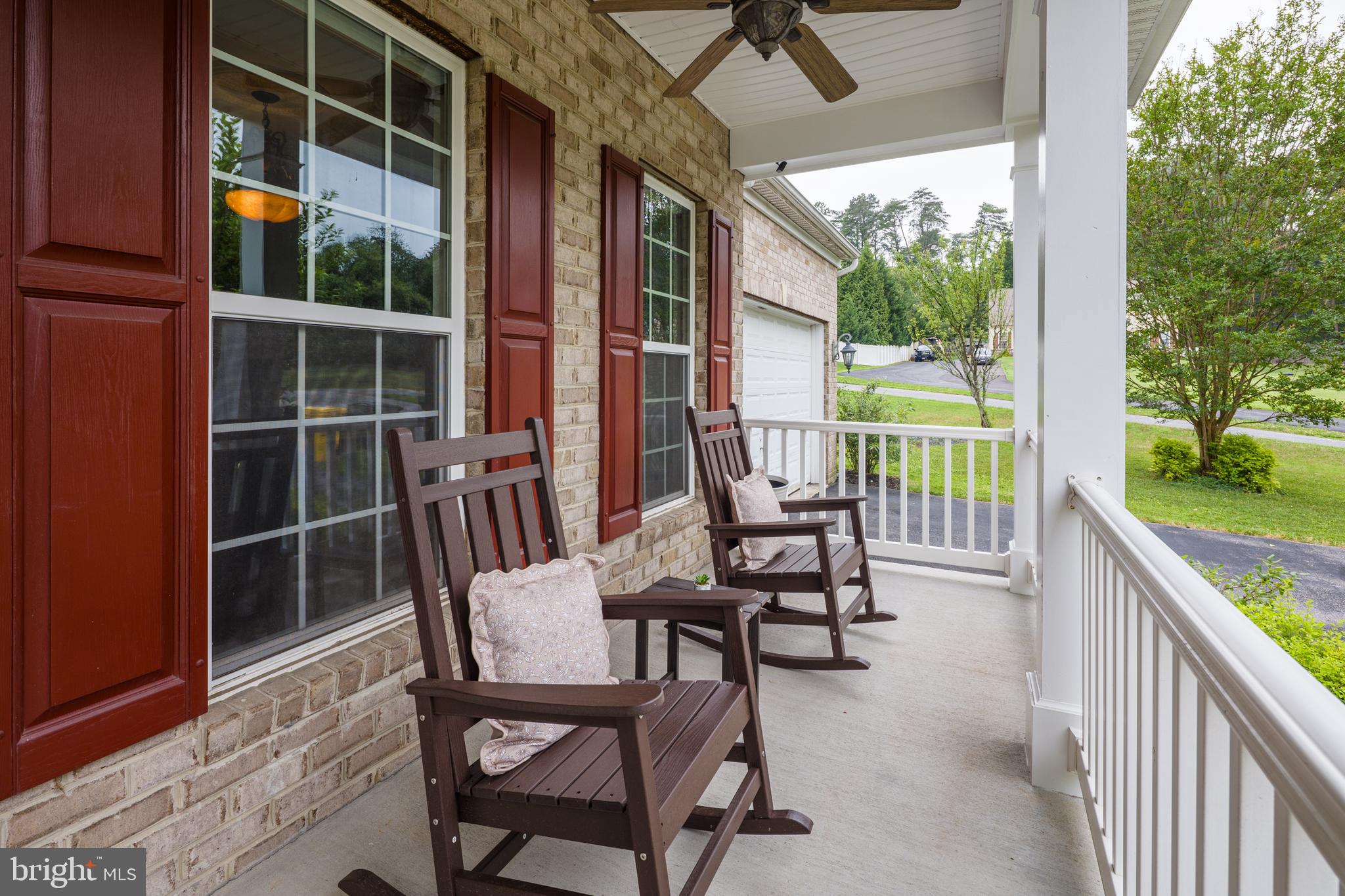 WILLOW WOODS - Residential