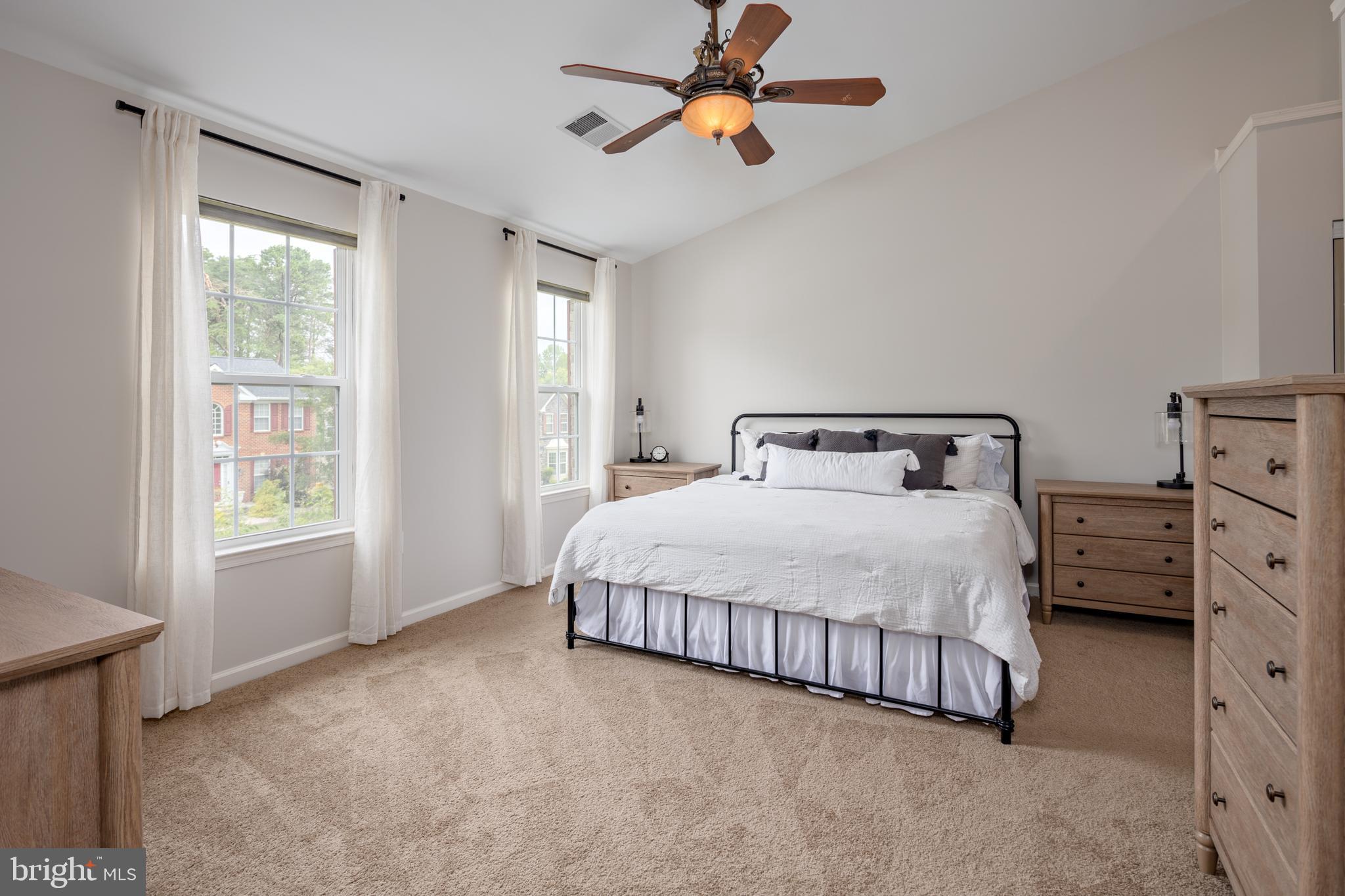 WILLOW WOODS - Residential