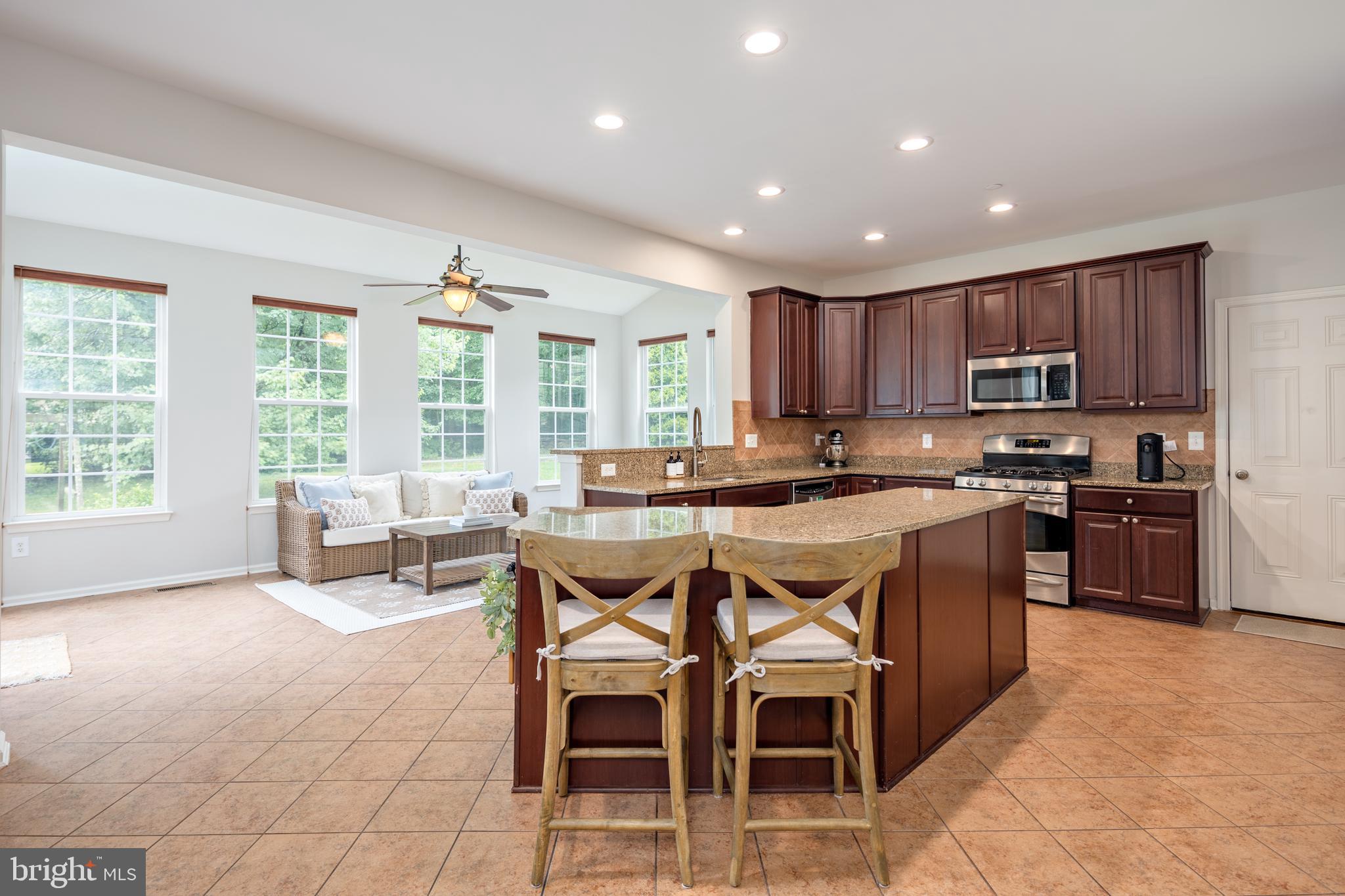 WILLOW WOODS - Residential