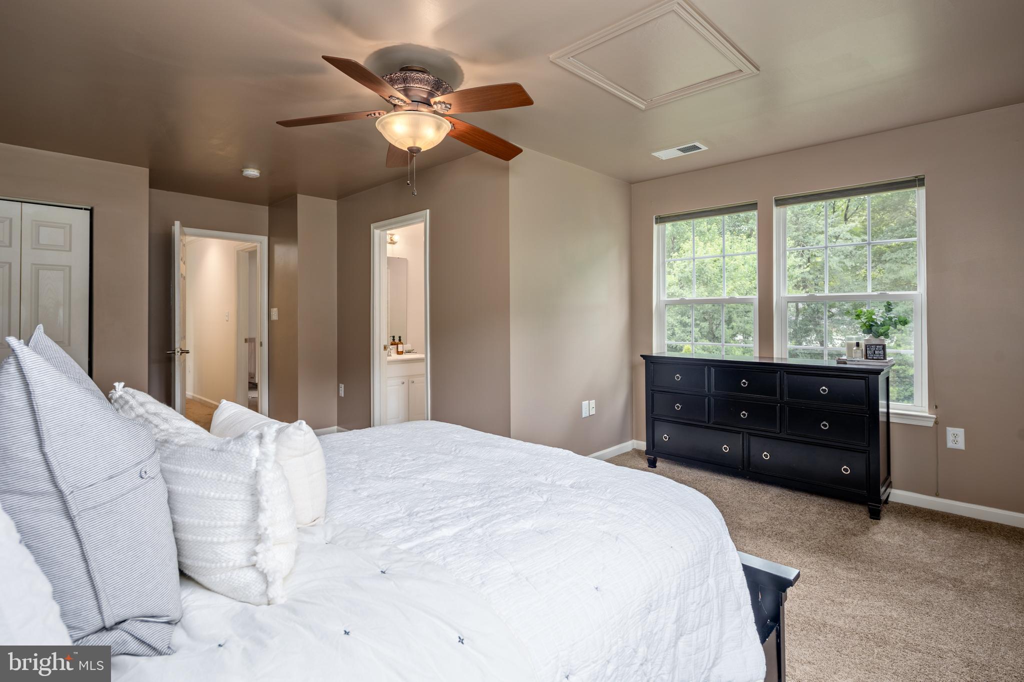 WILLOW WOODS - Residential