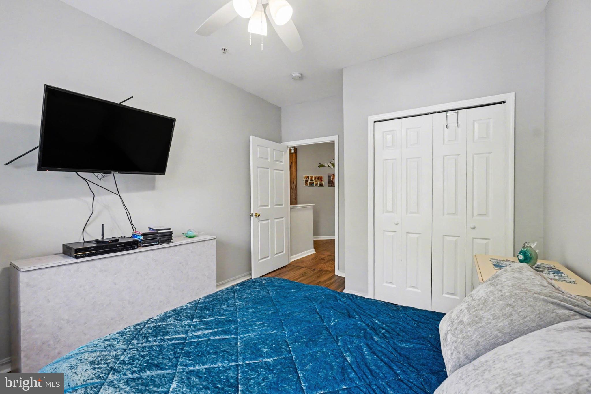 HOPEWELL POINTE - Residential