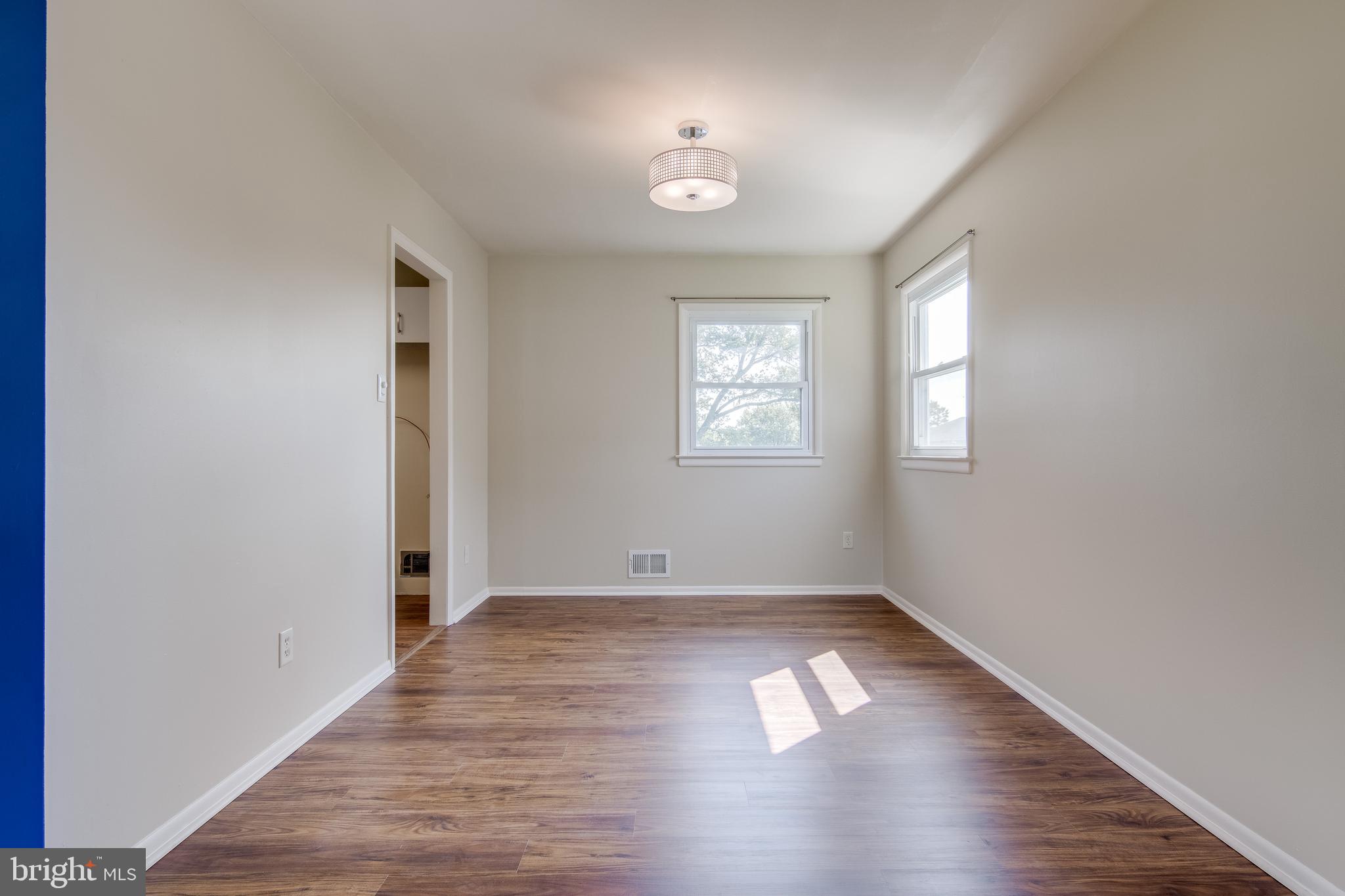 HUNT CLUB ESTATES - Residential