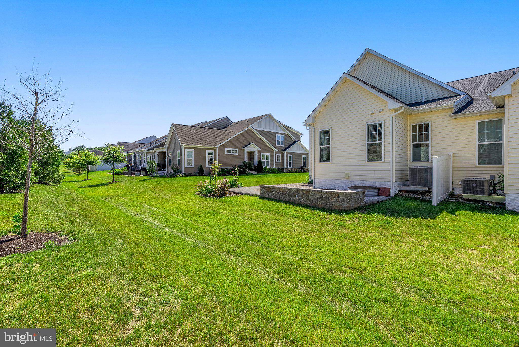 TWO RIVERS - Residential