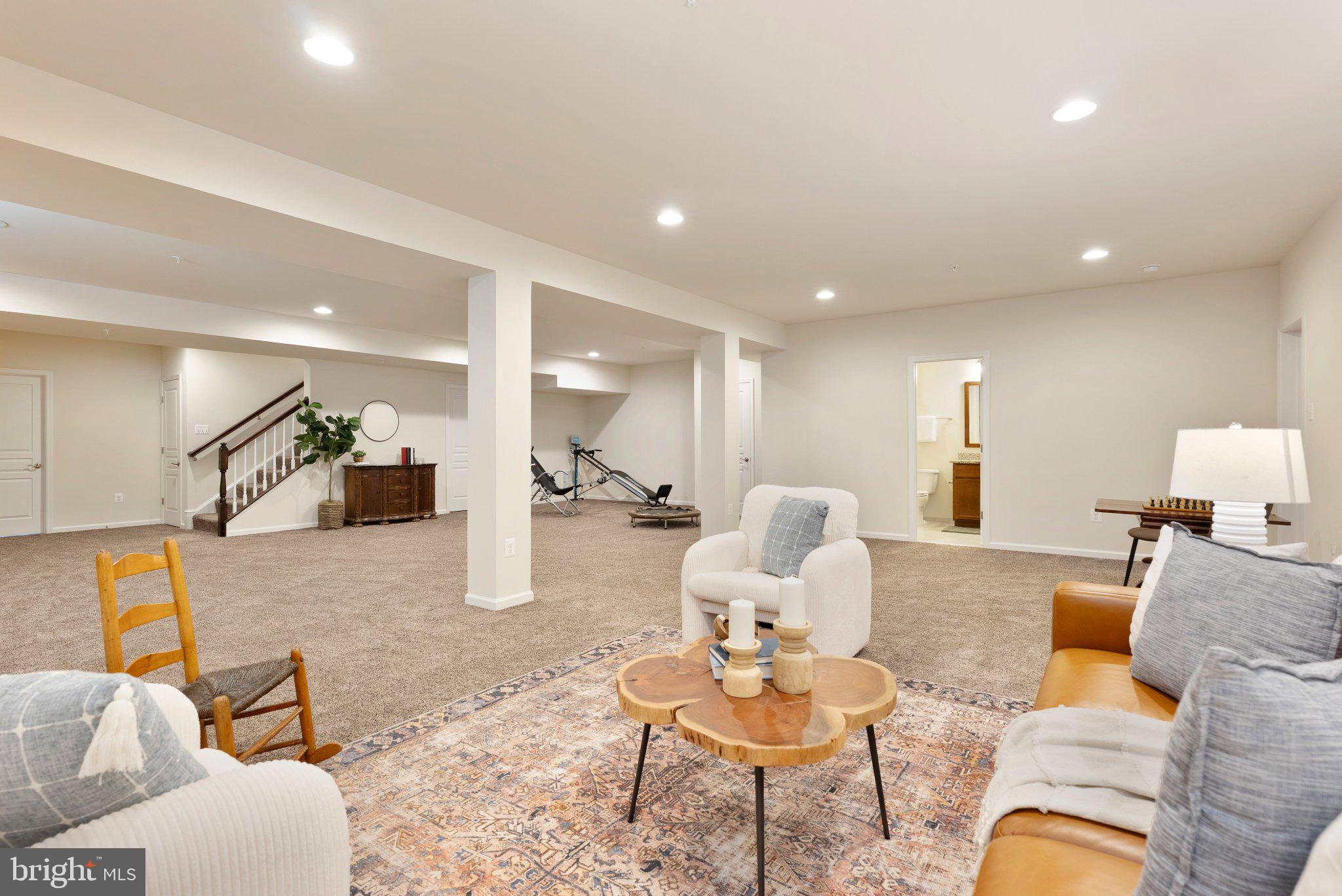 TWO RIVERS - Residential