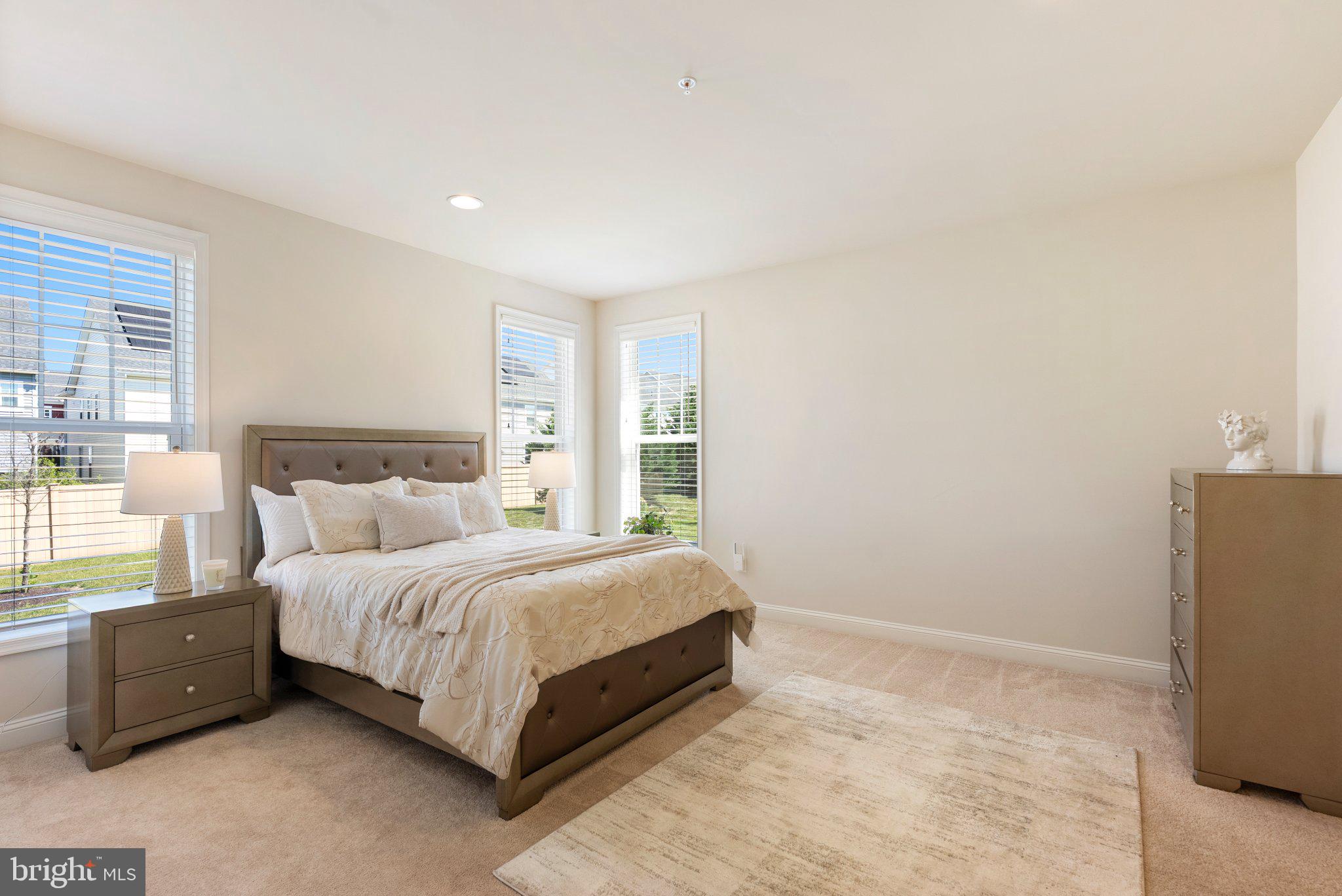 TWO RIVERS - Residential