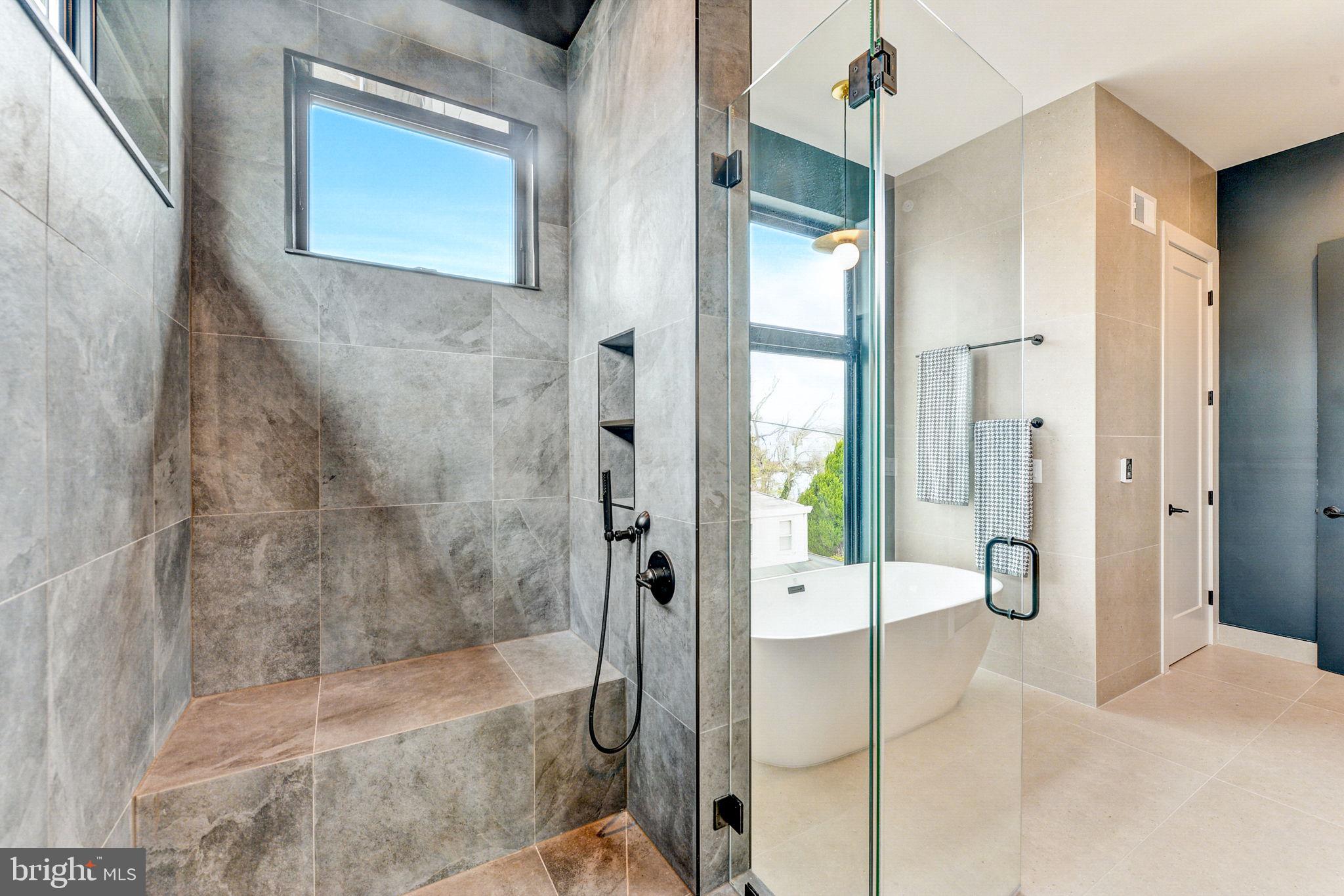 MANAYUNK - Residential