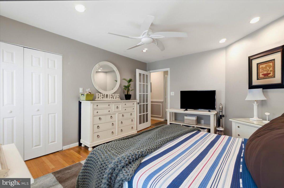 HOMEWOOD - Residential