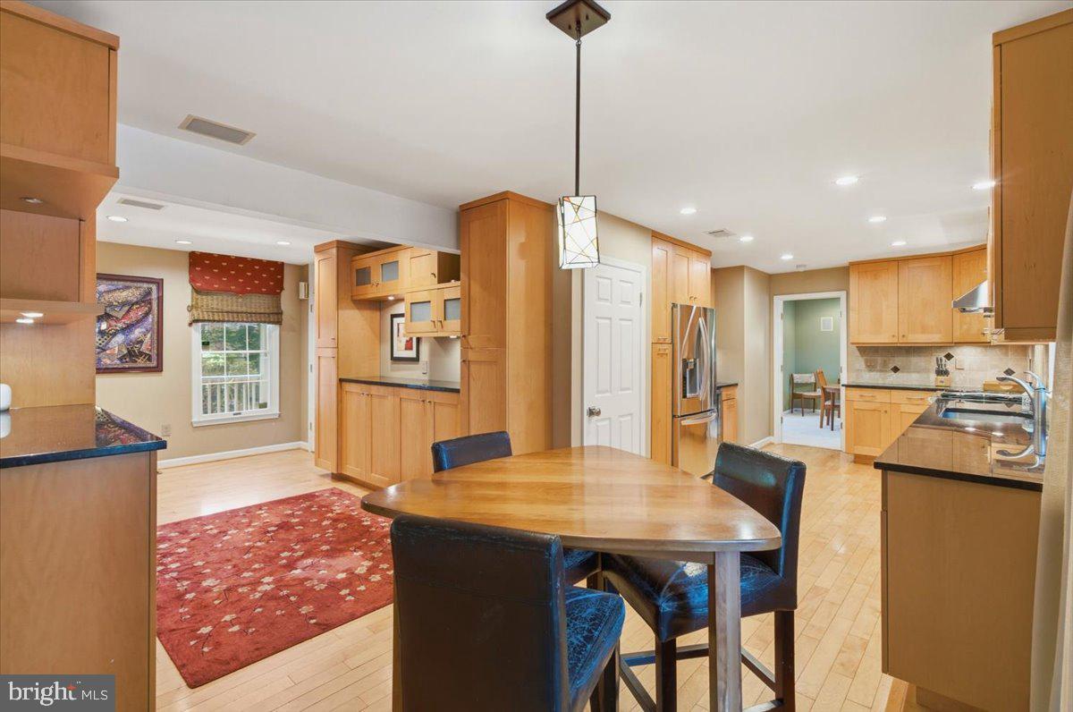 HOMEWOOD - Residential
