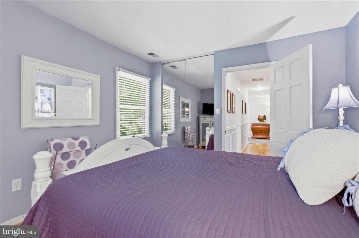 HOMEWOOD - Residential