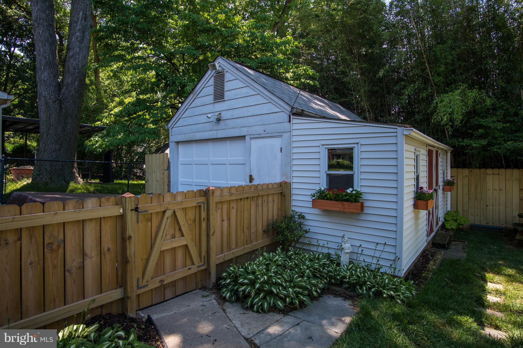 INDIAN SPRING CLUB ESTS - Residential