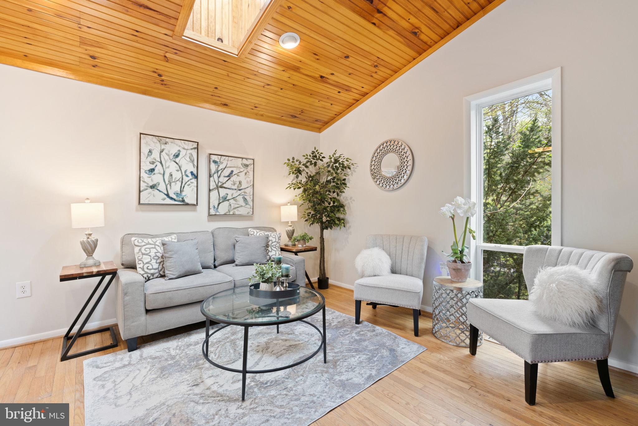 OCCOQUAN FOREST - Residential