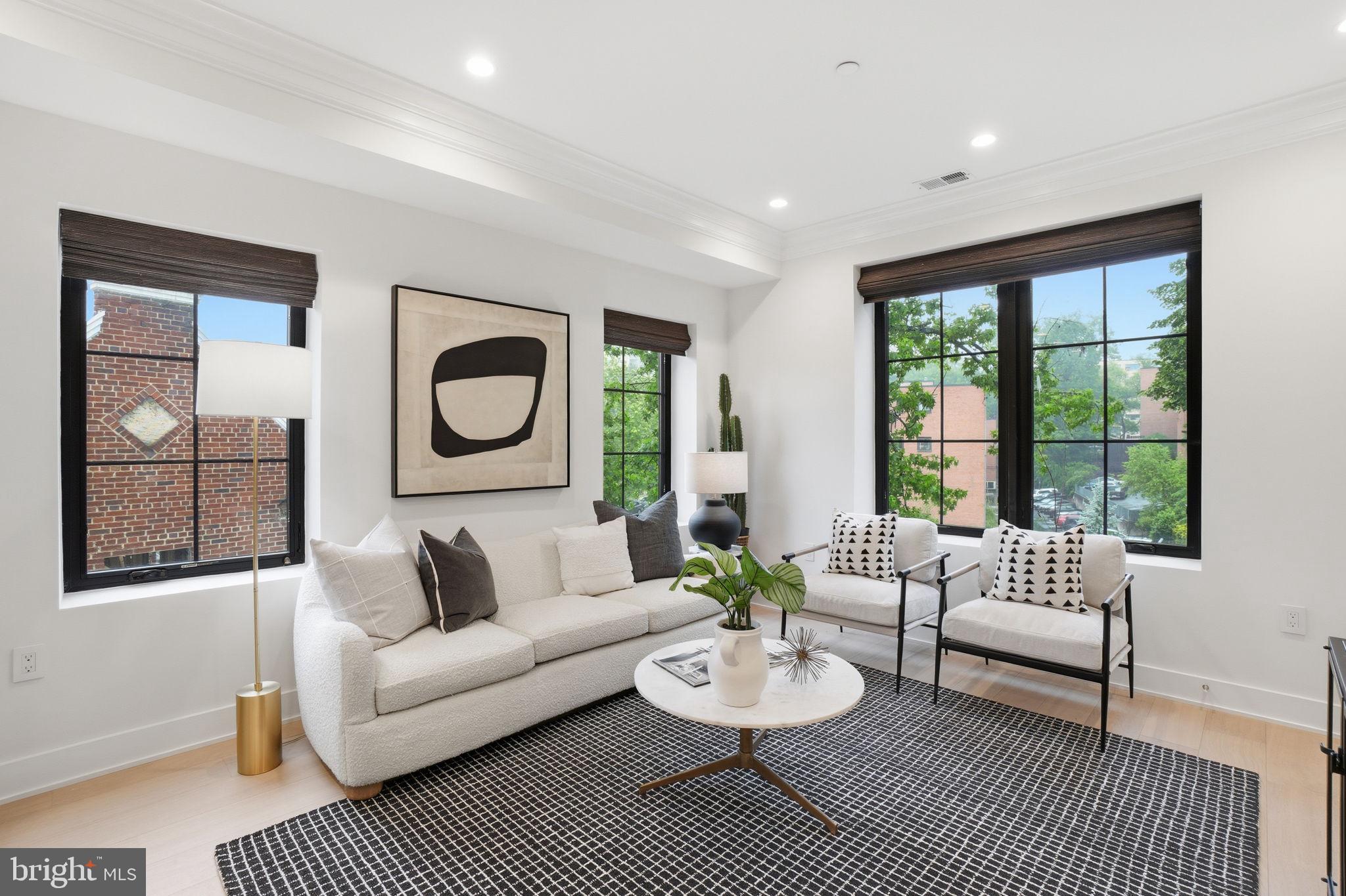 GLOVER PARK - Residential