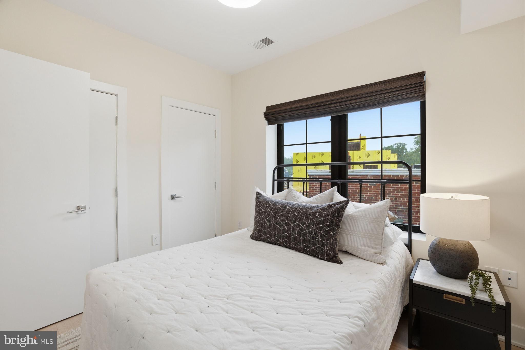 GLOVER PARK - Residential