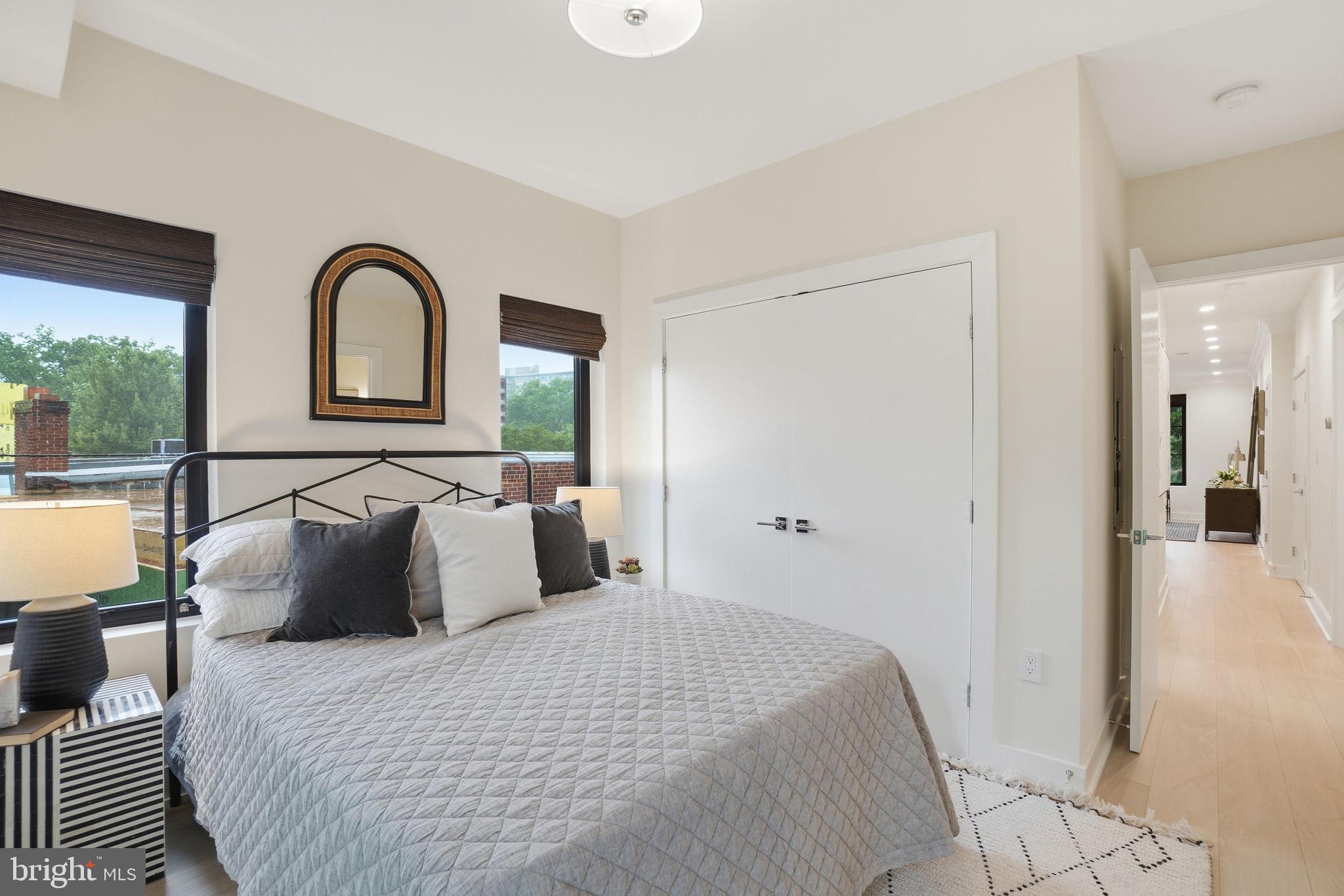 GLOVER PARK - Residential