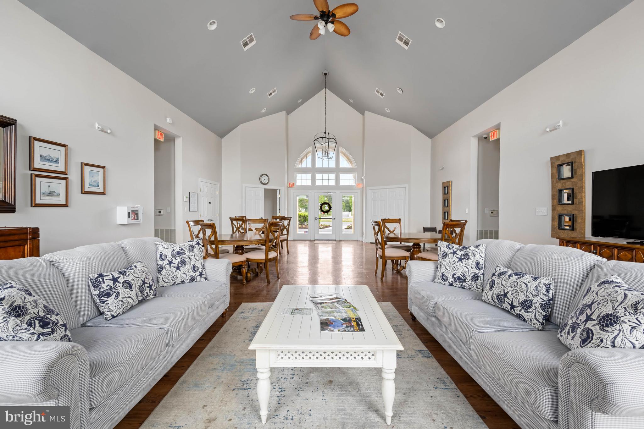 HERON BAY - Residential