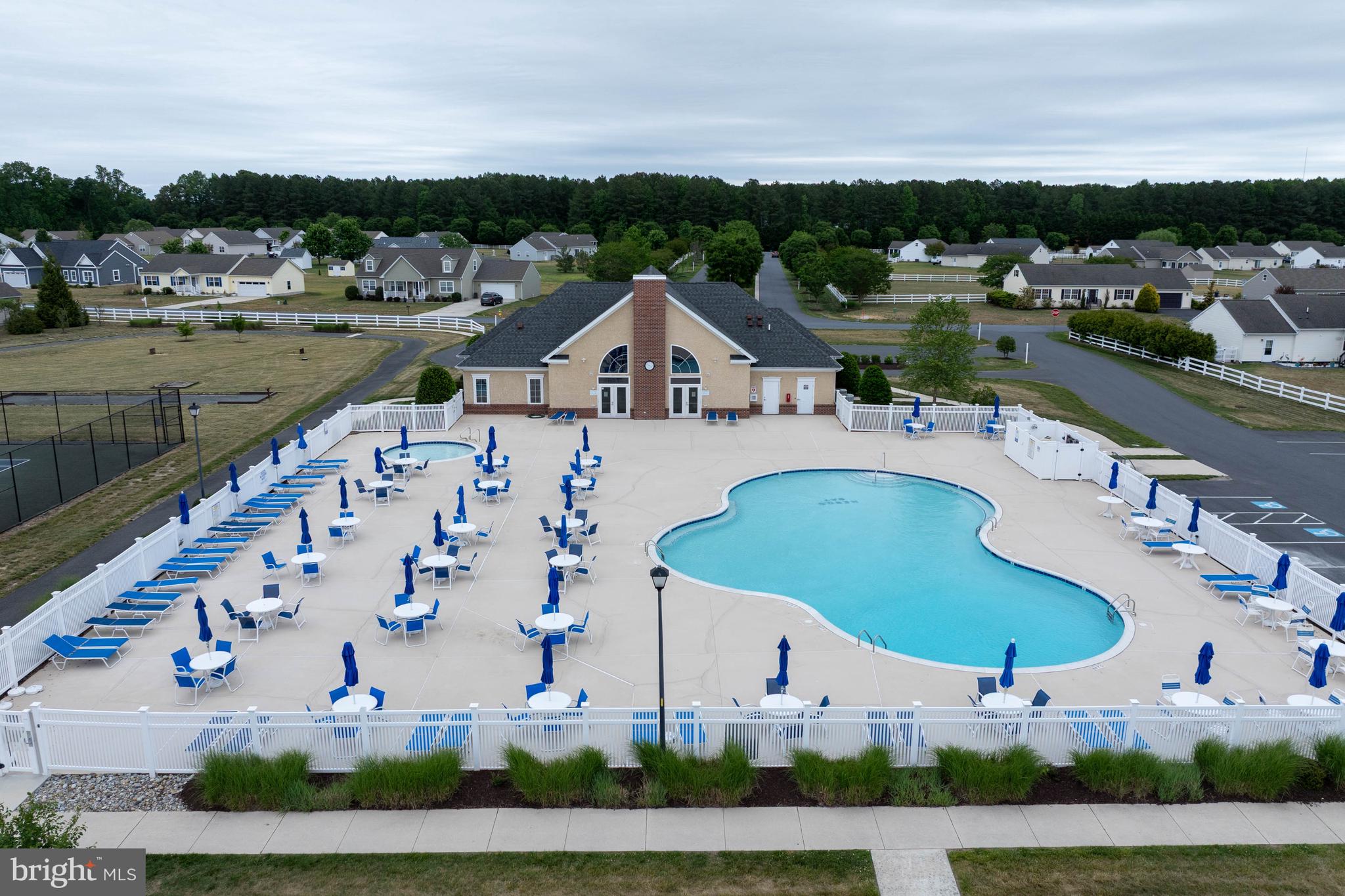 HERON BAY - Residential