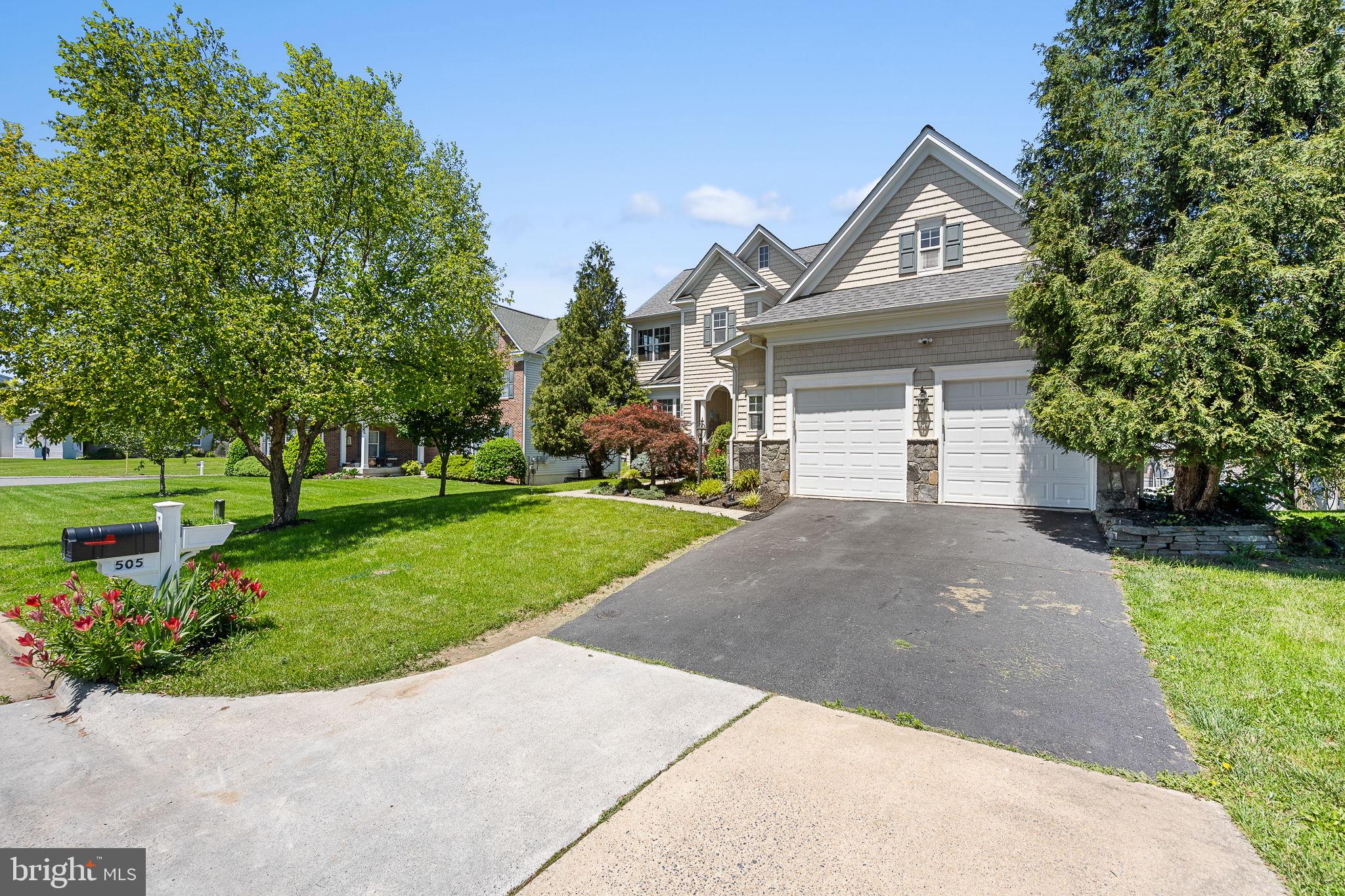 DARBYBROOK - Residential