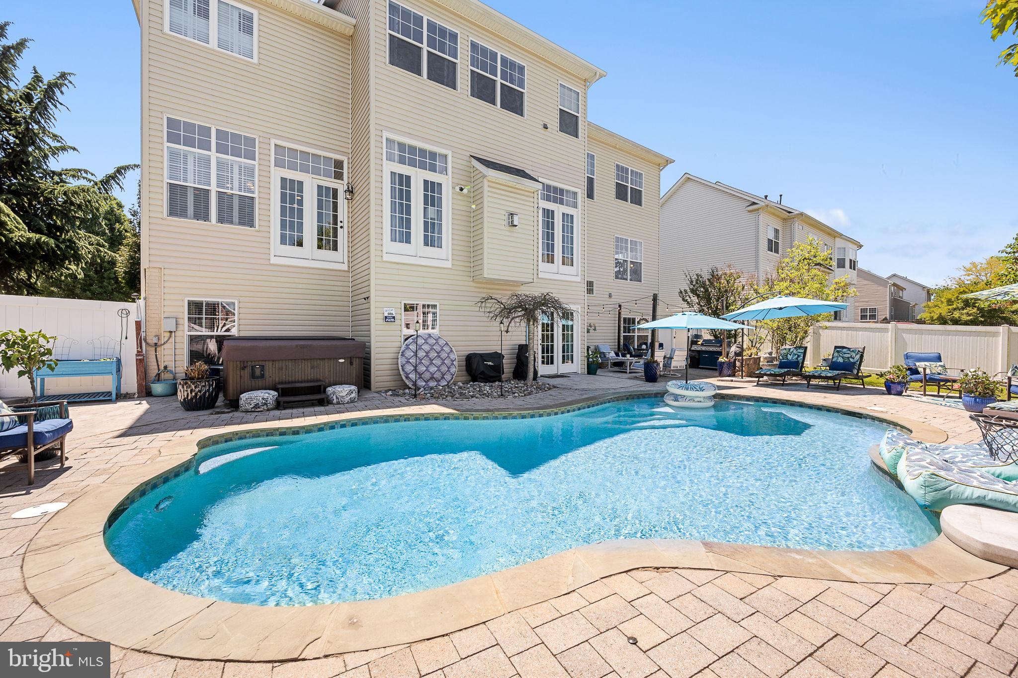 DARBYBROOK - Residential