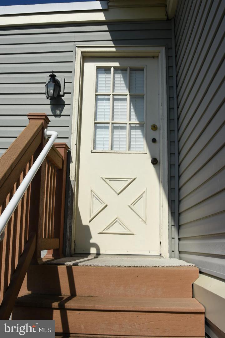 WEST MANCHESTER TWP - Residential Lease
