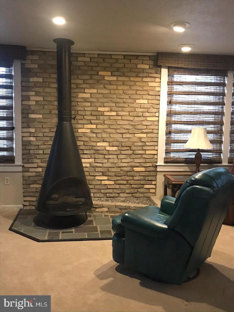 WEST MANCHESTER TWP - Residential Lease