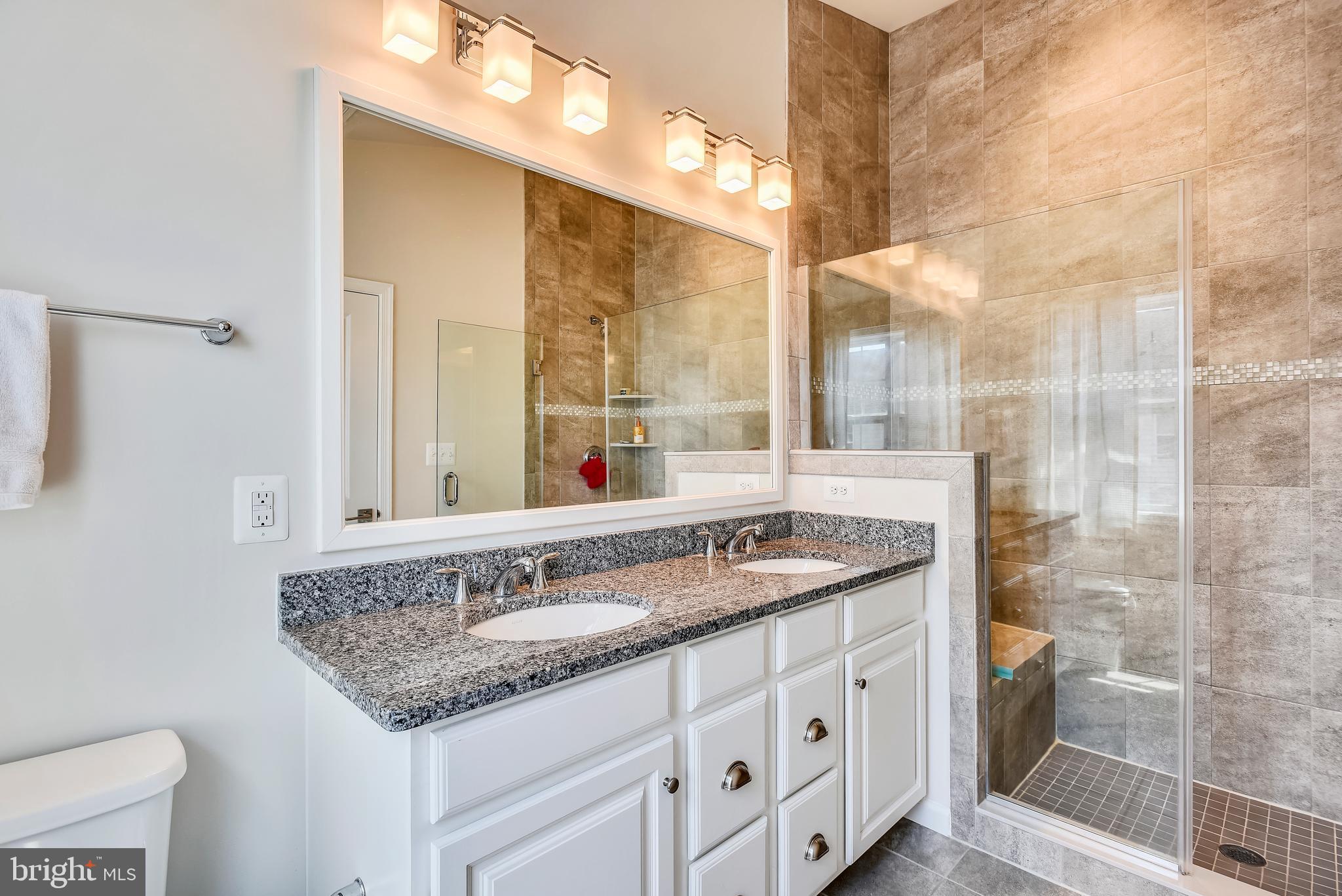LOUDOUN VALLEY ESTATES 2 - Residential