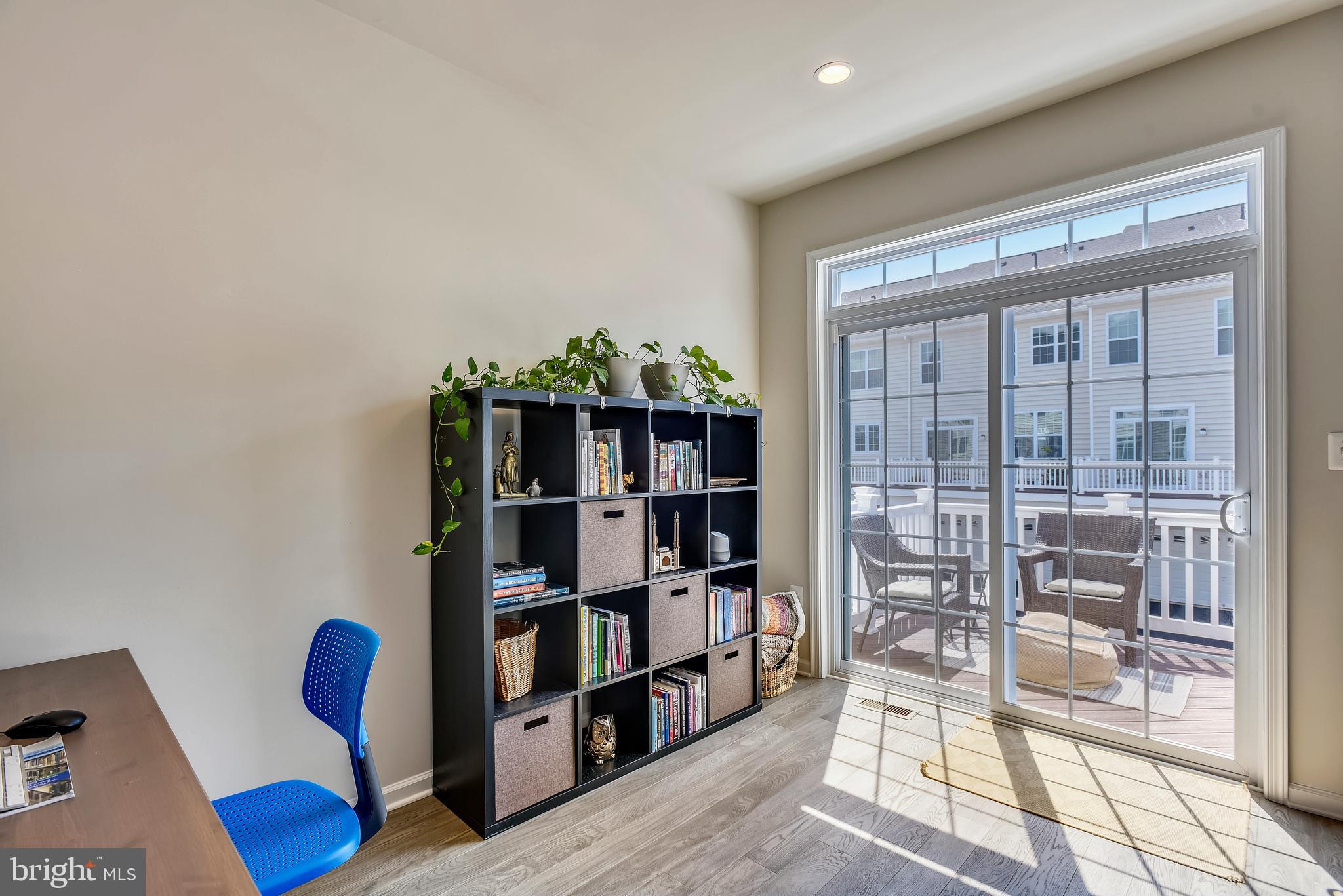 LOUDOUN VALLEY ESTATES 2 - Residential