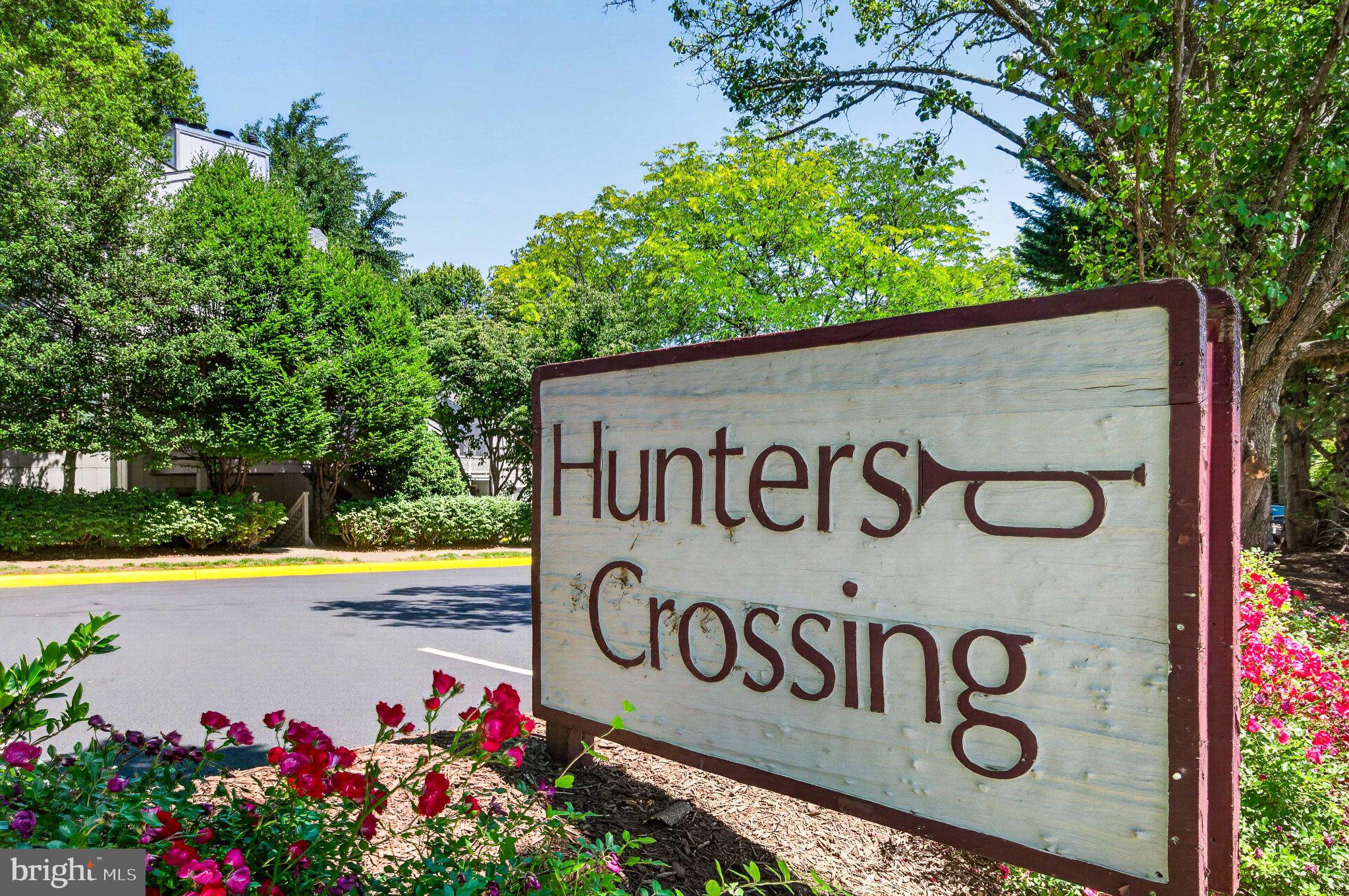 HUNTERS CROSSING - Residential