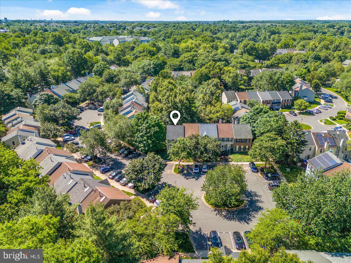 CHURCHILL TOWN SECTOR - Residential