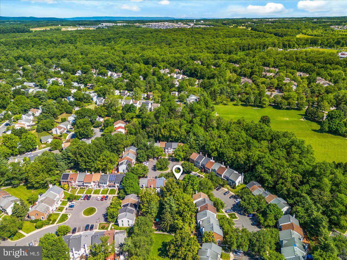 CHURCHILL TOWN SECTOR - Residential