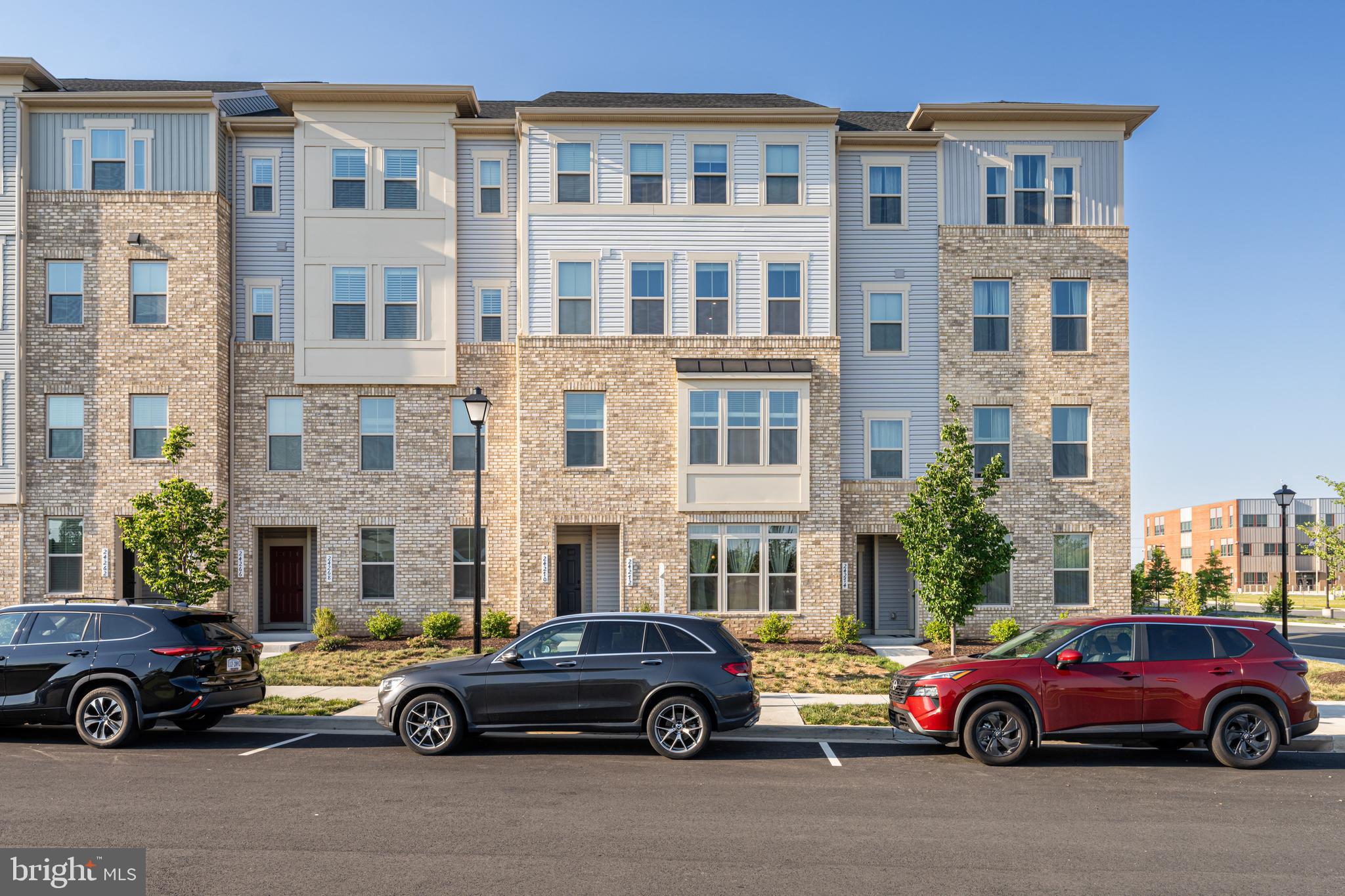 Welcome to 24272 Thurso Sq, a beautifully maintained 3-bedroom, 2.5-bath townhouse-style condo in the heart of Sterling. This bright and spacious home offers an open-concept layout, modern finishes, comfortable living spaces, and a convenient location close to shopping, dining, commuter routes, Dulles Airport, and everyday essentials. Enjoy the added convenience of having the elementary school located directly across the street, along with the community pool and clubhouse just steps away. With its ideal blend of comfort, location, and community amenities, this home is a great opportunity in one of Loudoun County’s most convenient areas.