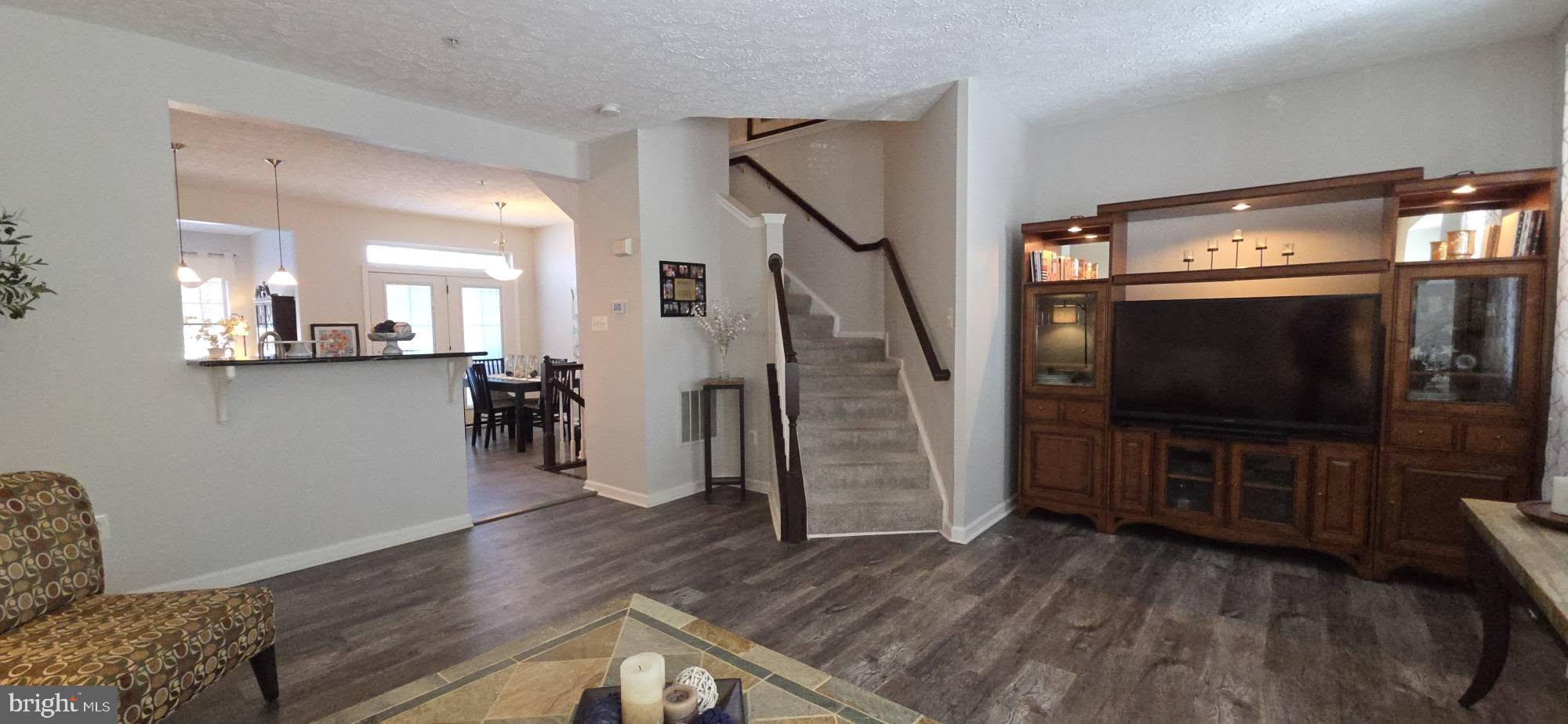 PERRY HALL FARMS - Residential