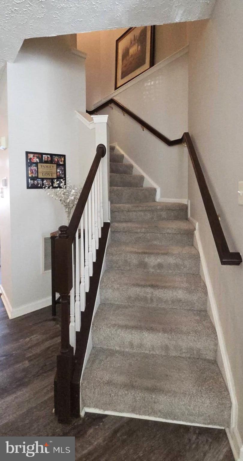 PERRY HALL FARMS - Residential