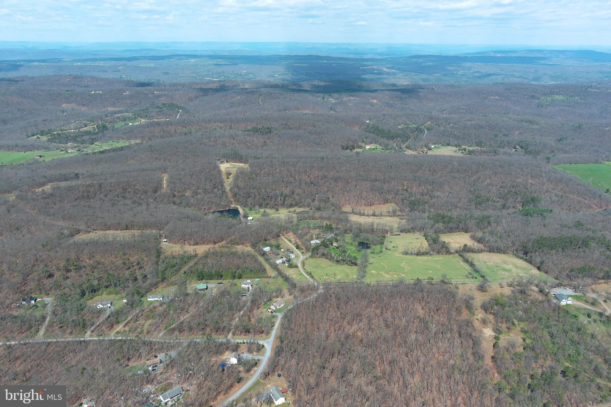 BLACKTHORN RIDGE ESTATES - Land