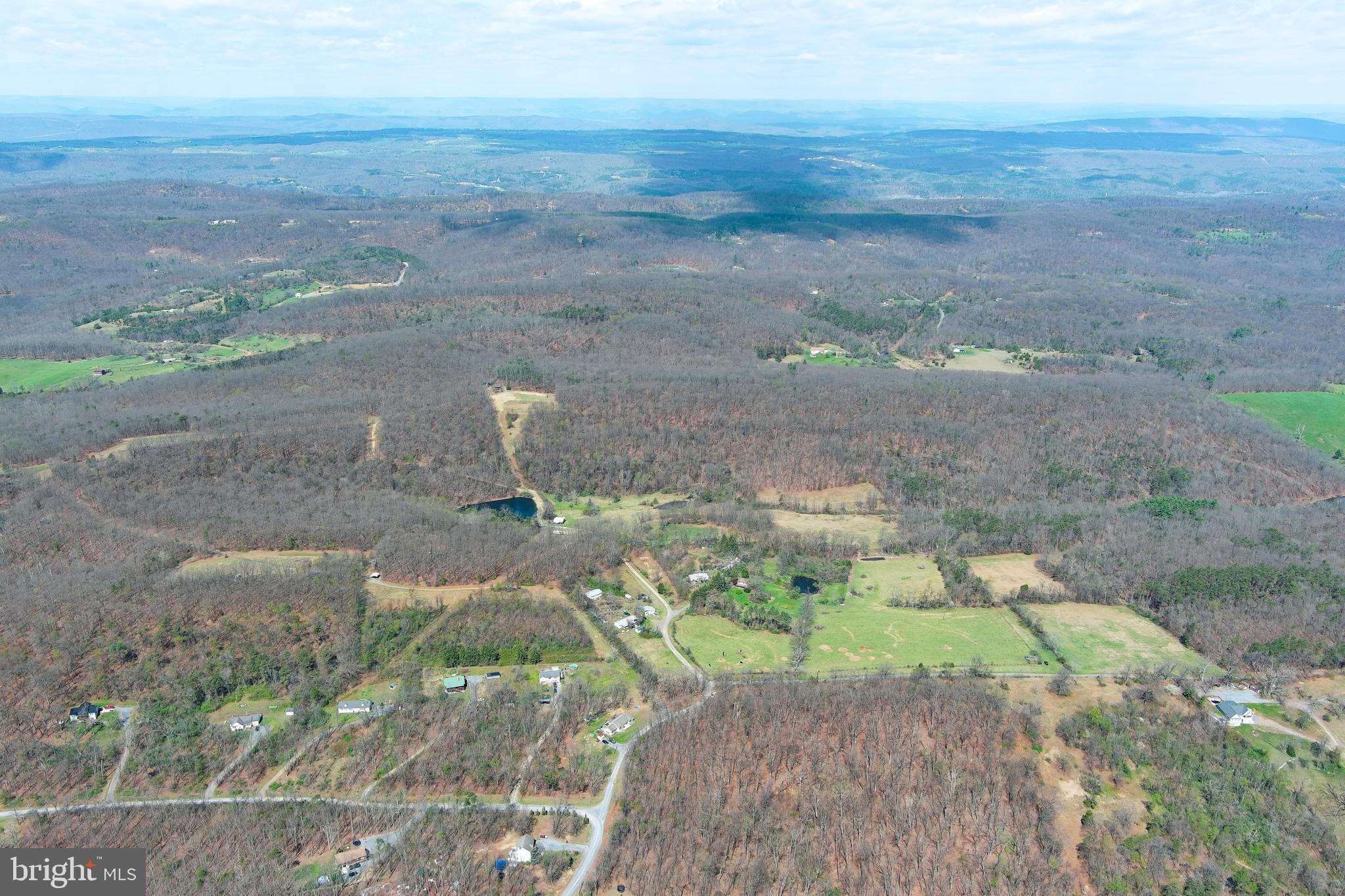 BLACKTHORN RIDGE ESTATES - Land