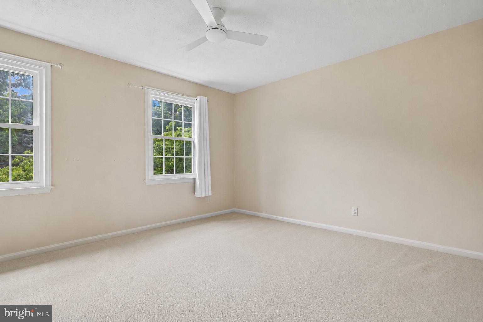 BARKER HILL - Residential