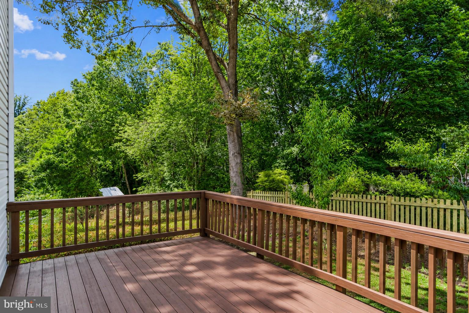 BARKER HILL - Residential