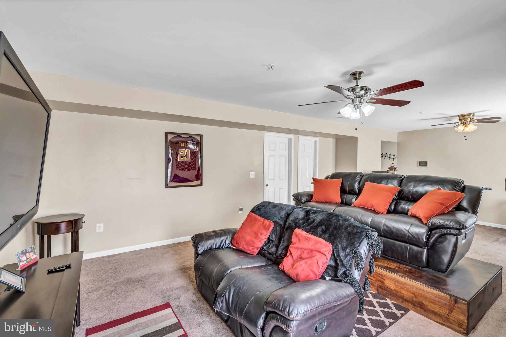 GREENHAVEN RUN - Residential